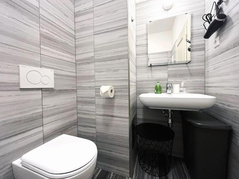 Leger Residence Apartment Πράγα Εξωτερικό φωτογραφία
